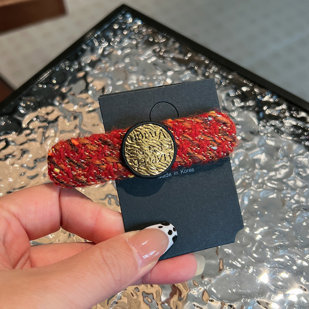 AD1727小香風針織復古格子字母髮夾2023.12.19