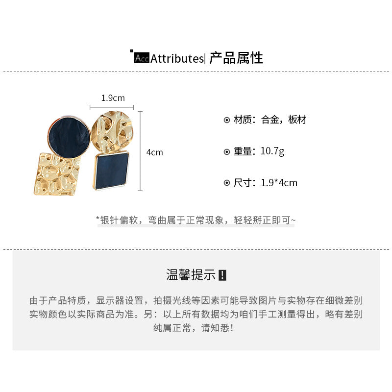 EK0728歐美氣質黑白褶皺不對稱銀針耳環2024.07.02