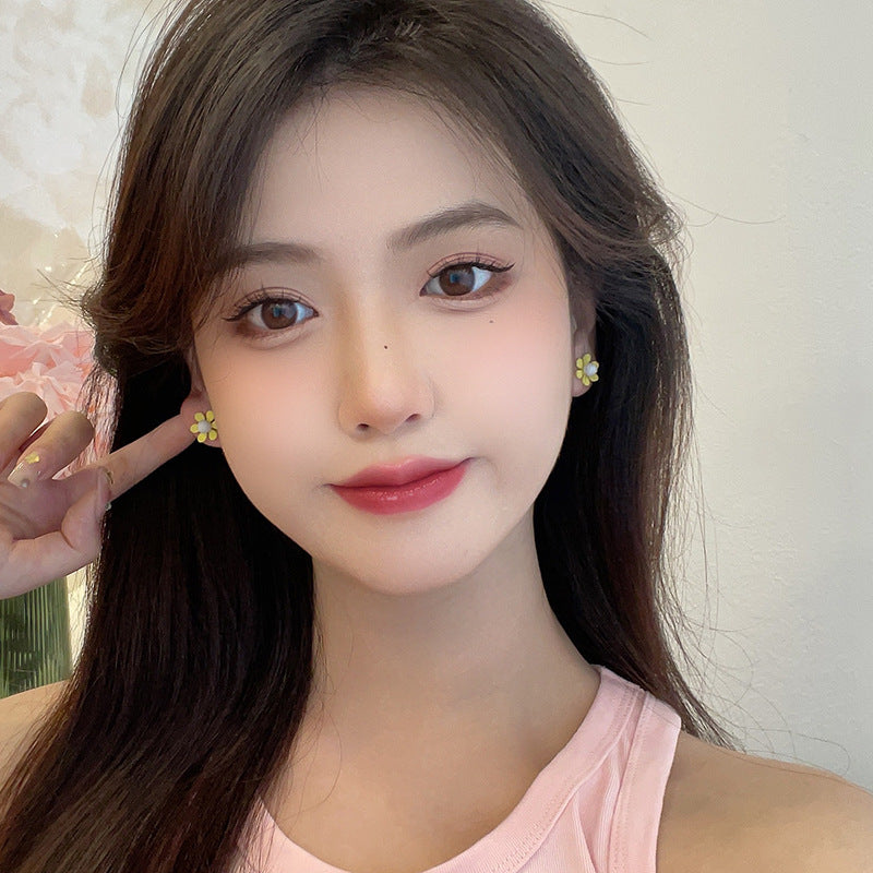 BJ7066夏季簡約小清新黃色花朵耳釘2025.07.22