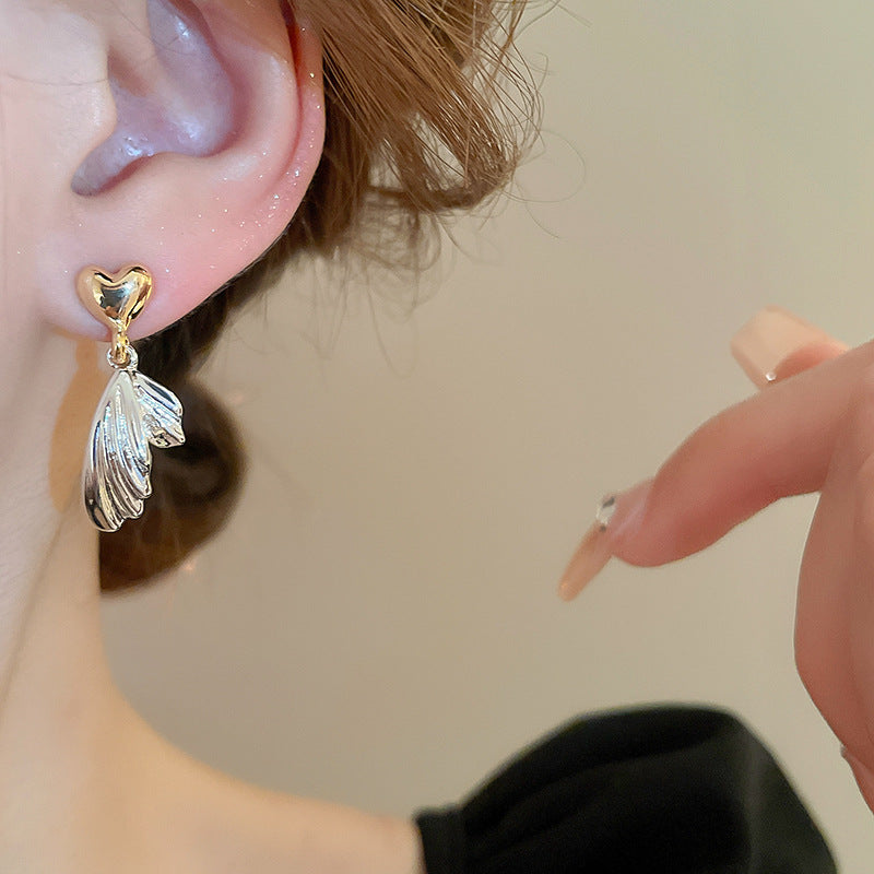 EA9490簡約百搭愛心魚尾銀針耳環2024.04.09