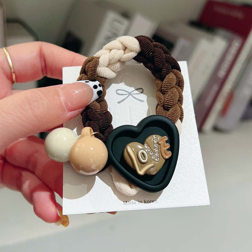 AN0618秋冬氛字母水鑽愛心髮繩2023.11.07