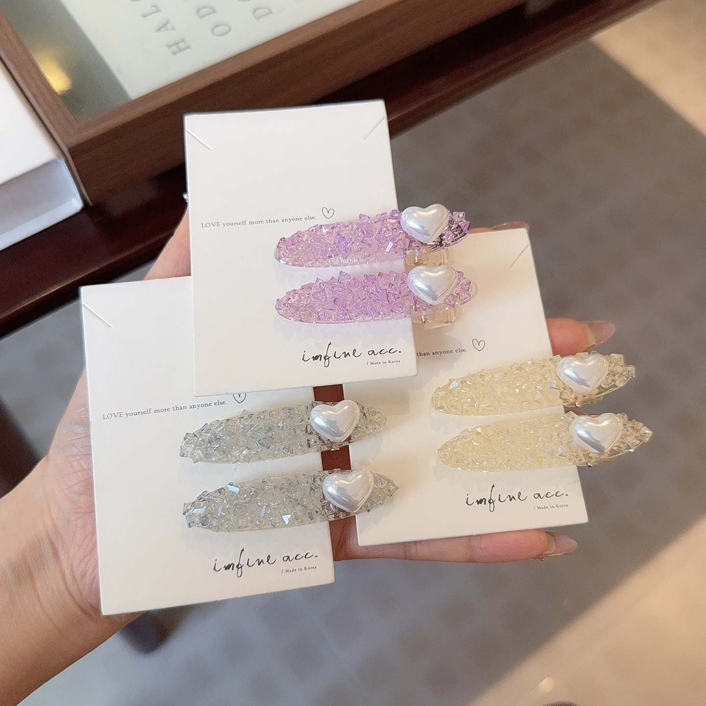 AA2721閃亮水晶少女心仙女風公主頭側邊瀏海髮夾2026.04