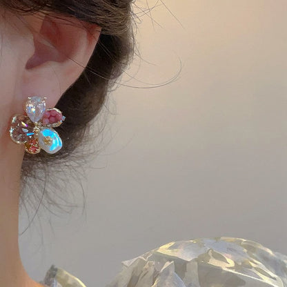 EA3259輕奢手工水晶花瓣耳環2026.04