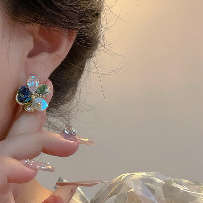 EA3259輕奢手工水晶花瓣耳環2026.04