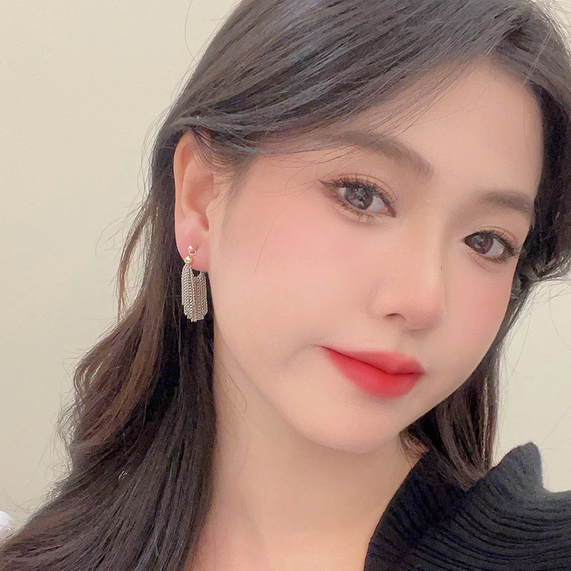 BA7340歐美金屬感鏈條流蘇耳環2024.04.09