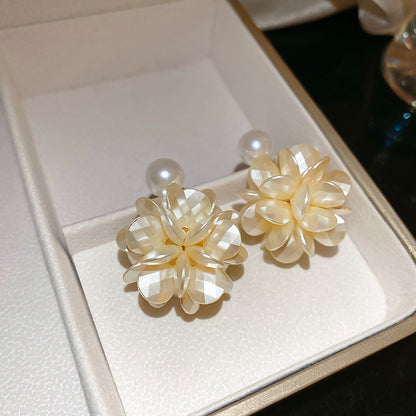 EA1857法式百搭山茶花球珍珠銀針耳釘2024.08.16